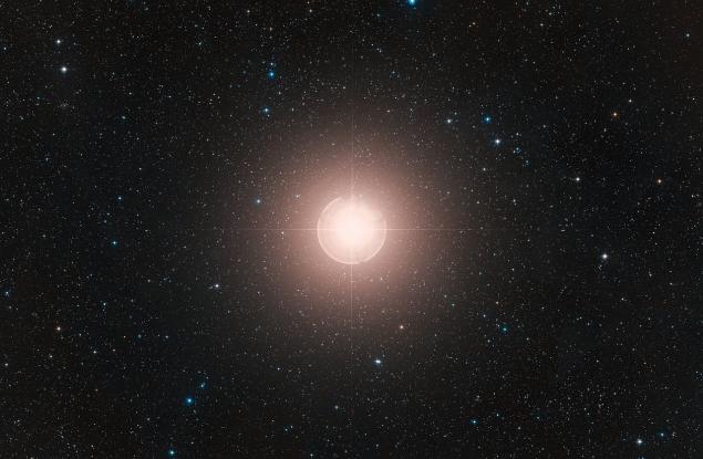 Бетелгейзе отново потъмнява