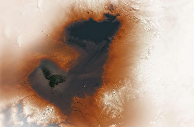 Снимка на NASA показва останките от гигантско древно езеро в Сахара