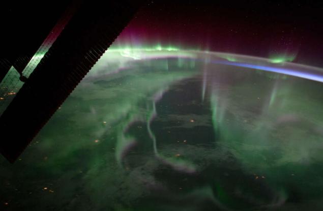 Отпуснете се и се насладете на северното сияние, заснето от Космоса