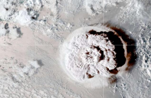 Изригването на вулкана в Тонга може да затопли Земята