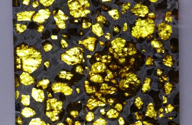 Метеоритът Фукан – една ослепително красива скала, която не е от този свят