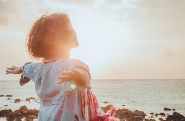 Млад е всеки, който живее под своето благодатно слънце и не завижда на чуждото