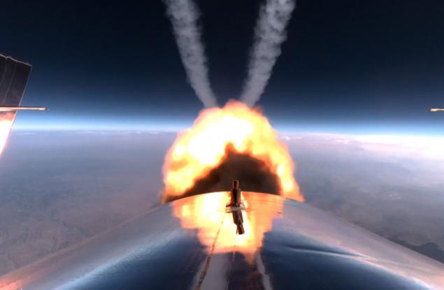 Милиардерът Ричард Брансън и неговият екип достигнаха успешно "ръба на космоса"