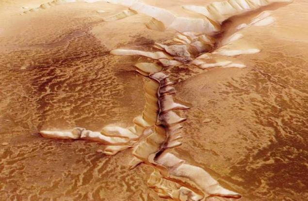 Сондата на ОАЕ близо до целта - орбитата на Марс