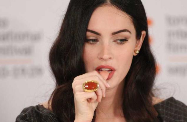 Смукането на палеца и гризането на нокти може и да е от полза