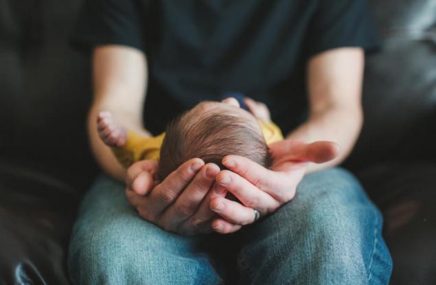 Майка, чийто син умира в съня си, прекара 30 години в търсене на причината. И я открива