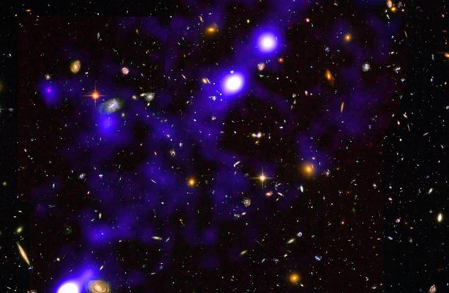 Астрономи направиха великолепни снимки на „космическата мрежа“ от галактически нишки