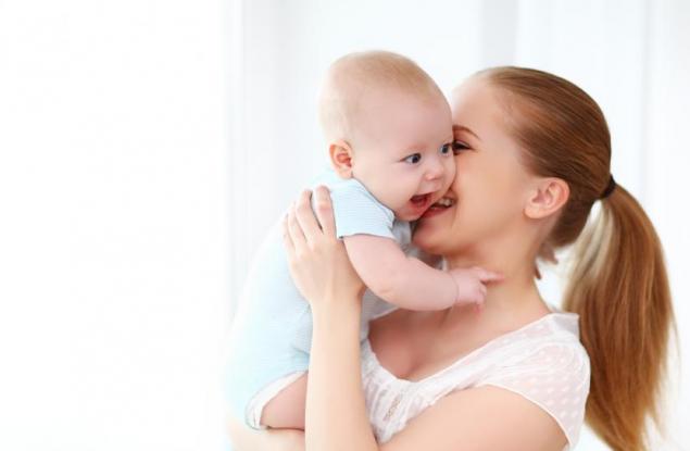 Какво да (не)правим, когато бебето хълца