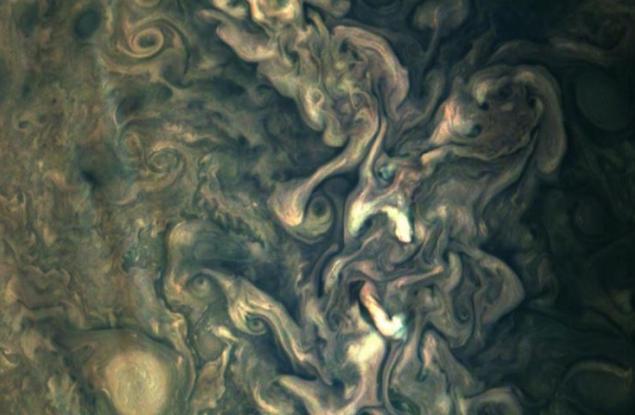 Тази нова снимка на Юпитер е великолепна