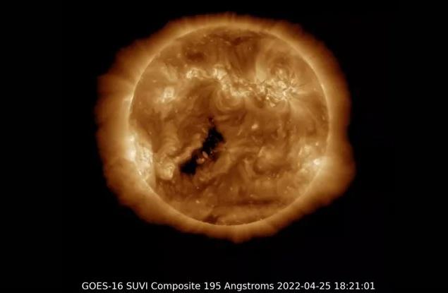 Двойно слънчево изригване предизвика прекъсвания на радио сигнала в Азия и Австралия