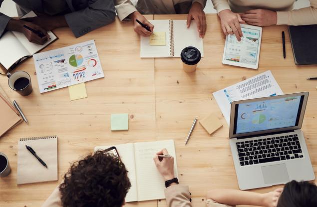 През 2024 г. България трябва да обнови плана за енергетика и климат, но обсъждането все още не е започнало