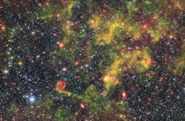 Това невероятно изображение разкрива ефирната красота на космическия прах