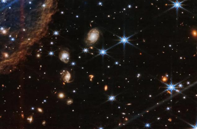 „Джеймс Уеб“ засне галактическа питанка в дълбините на космоса