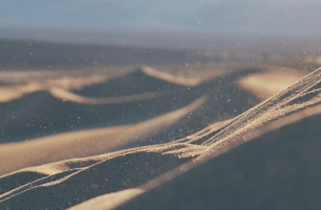 Учени вече могат да проследят история на Земята в отделните песъчинки