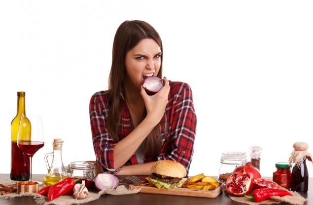 Какво може да се случи с тялото ви, ако ядете лук всеки ден