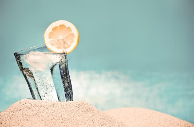 Налей си лято в чашата