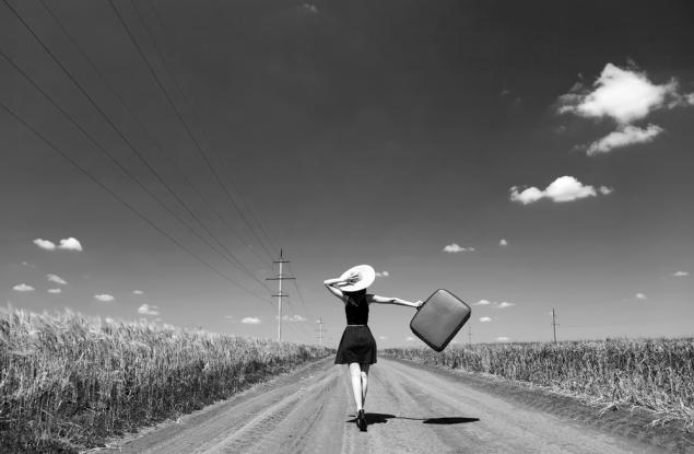 Необвързана съм, тъй като категорично отказвам да се примиря с нещо по-малко от необичайното. Точка