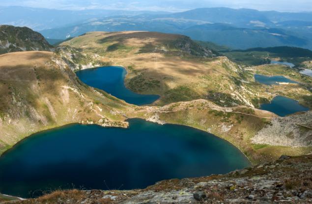 Какво се случва в района на Седемте езера в Рила