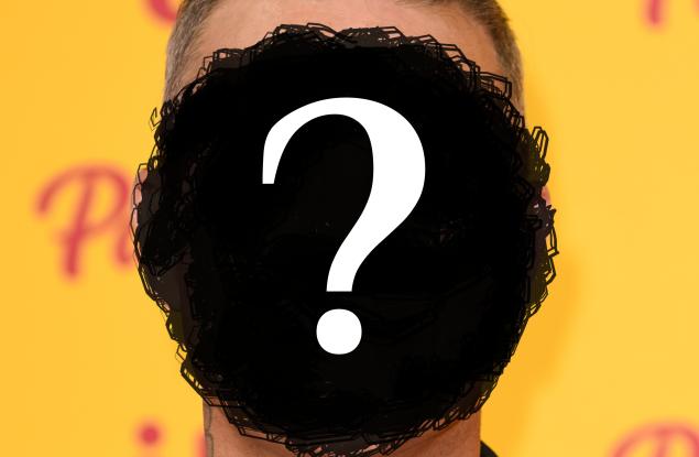 Познай кой съм аз с тези ключови думи: звезда, депресия, НЛО