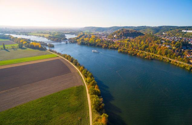 Дунав поставя ежедневни рекорди за най-ниски водни нива