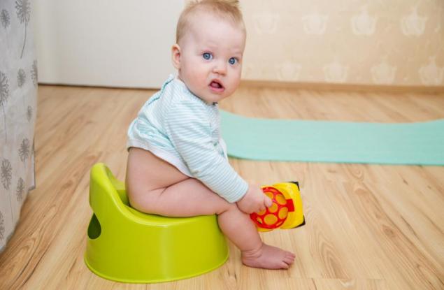 Не слагайте детето на гърне, преди да е навършило година и половина - две