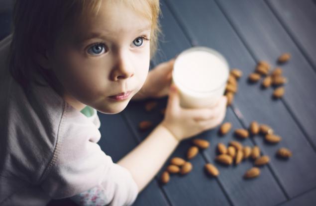 Ако децата са алергични към храни, родителите симулират