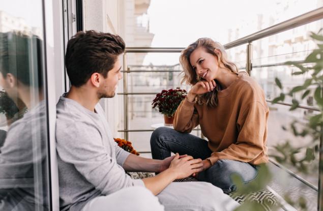 Виц: Скъпи, къде ще ме водиш за Великден?