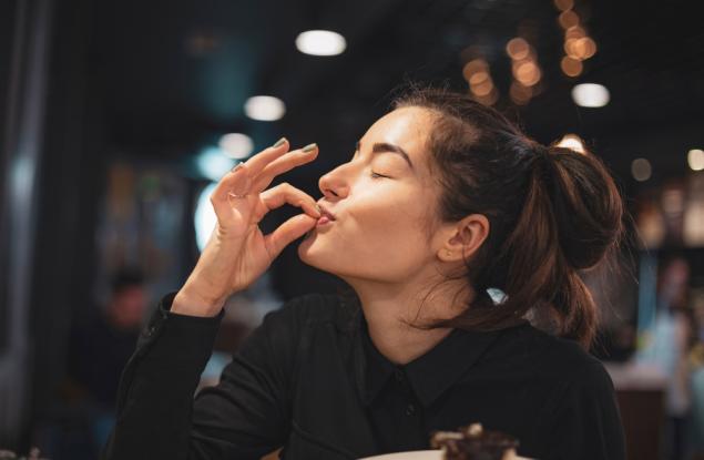 Учени разработиха електронен език, който реагира на 4 вкуса 