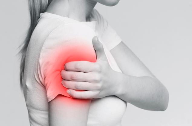 Японски учени създадоха „жив сензор-дисплей“, който свети при възпаление