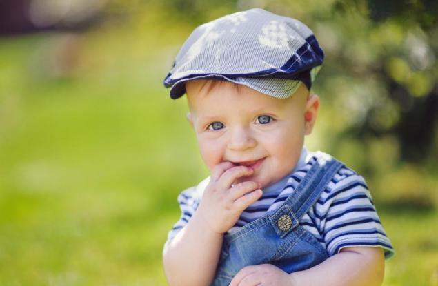 Какво умее детето на 1 годинка