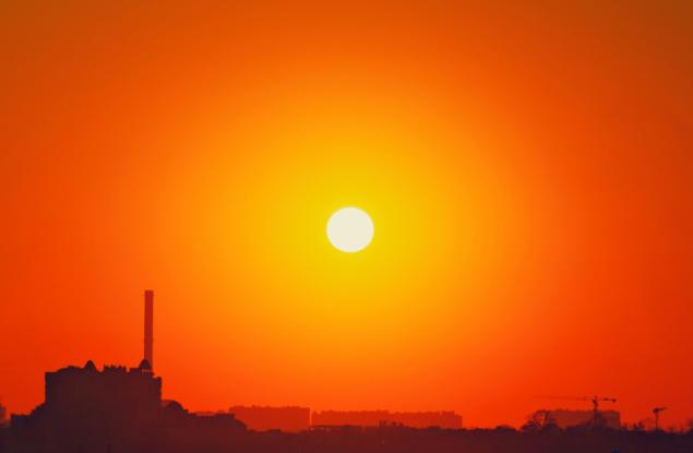 Какво е гореща вълна и как да се предпазим от това смъртоносно явление (подкаст)