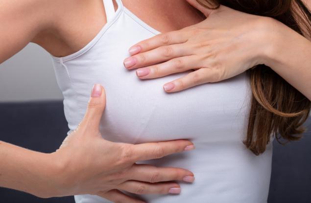 Седмица след седмица: Как се променят гърдите през бременността