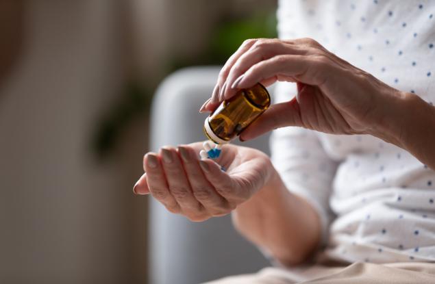 Употребата на антибиотици и антимикробната устойчивост при хората и животните са свързани