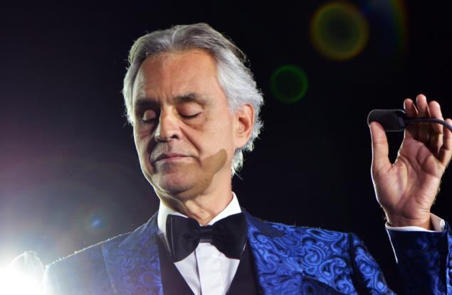 Гледайте концерта на Андреа Бочели онлайн и на живо от Миланската катедрала