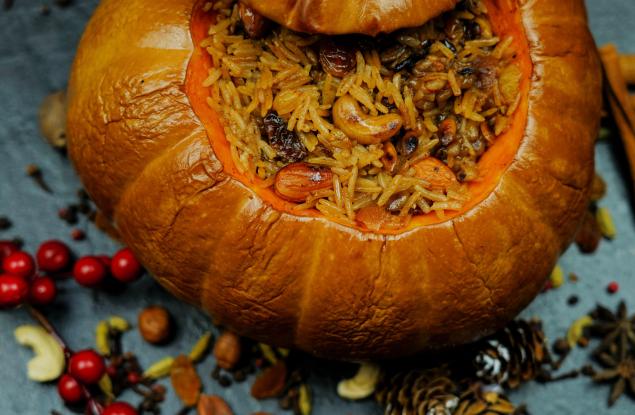 Гапама – арменска пълнена тиква с ориз, сушени плодове и мед