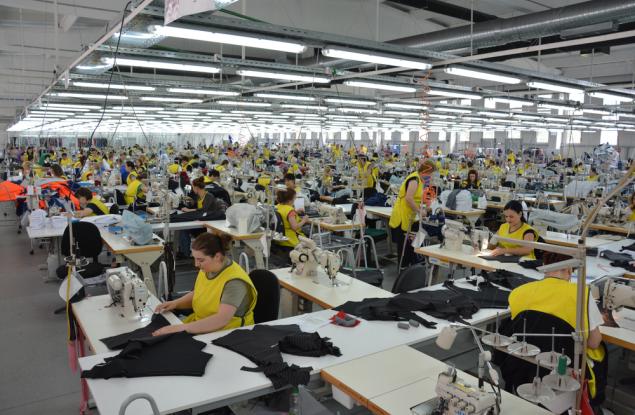 Забравените професии: четци във фабриките