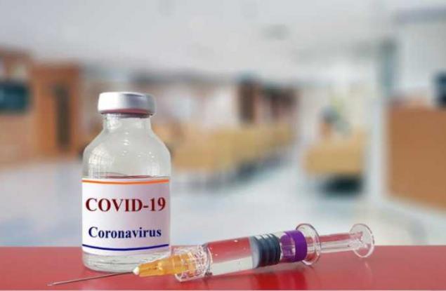 Възобновиха тестовете на ваксината за коронавирус от Оксфорд