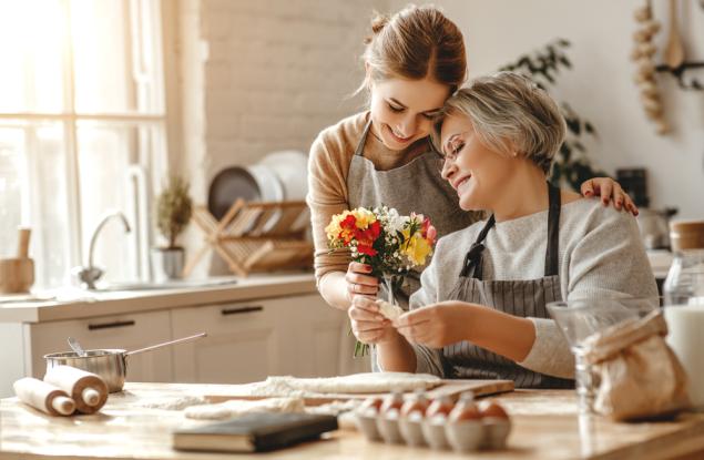 Виц: Бабо, как сте с дядо?