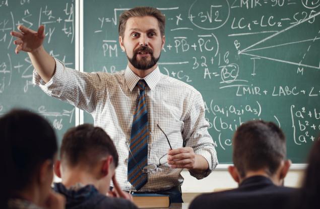 Виц: Има ли силни математици?