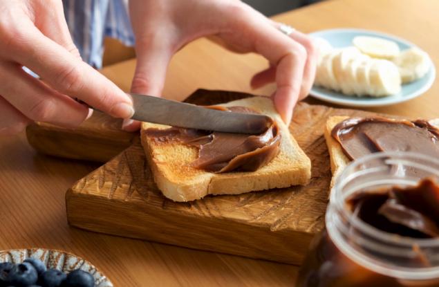 Не мажете филийката си с тези 4 нездравословни продукта