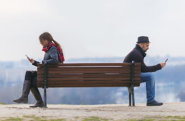 10 сигурни признака, че той не иска връзка с вас (дори и да не го казва)