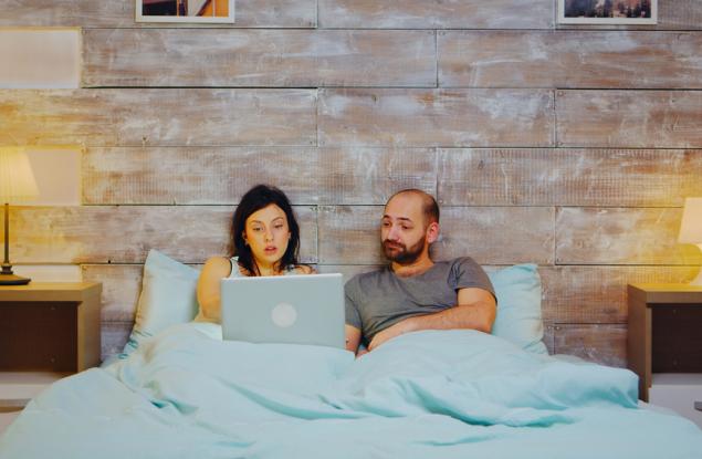 Виц: Лягай, аз ще изчакам