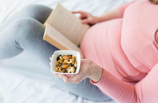Фъстъци по време на бременност