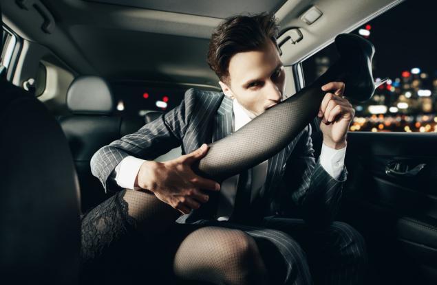 Застрахователна компания ще плати $5,2 млн. на жена, която хваща предавана по полов път инфекция в „Хюндай Дженезис“