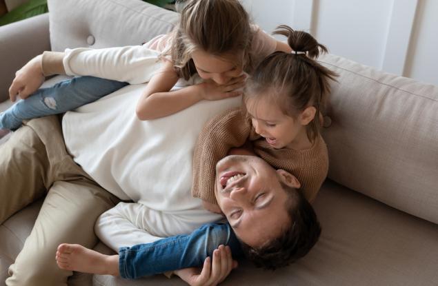 Какво да правите, ако детето предпочита единия родител