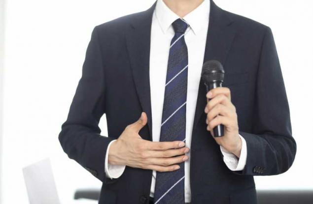 Тези жестове са излишни!