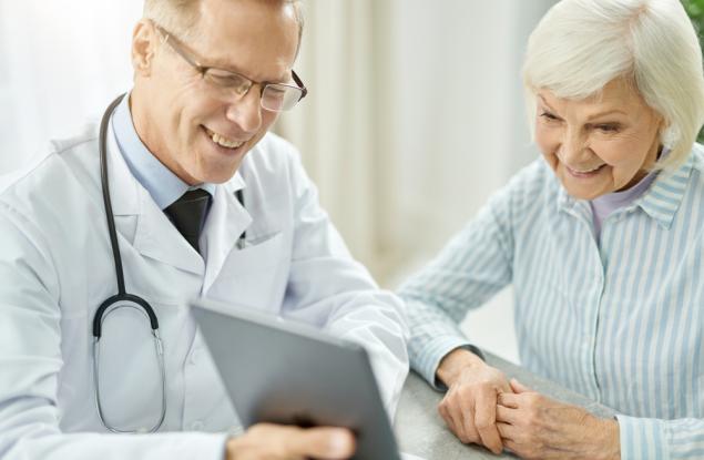 Виц: Докторе, защо сте толкова тъжен?