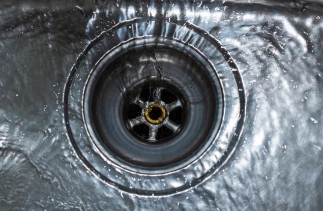 Скритите неща, които се крият в канализацията на мивката, могат да бъдат опасни, дори смъртоносни