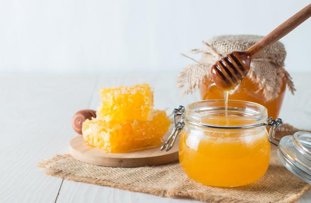 Медът е важен съюзник на кожата