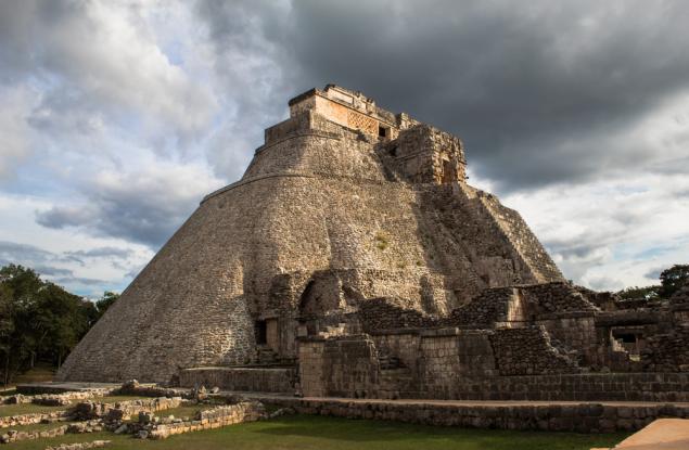 Генетични анализи разкриват историята на маите в Копан